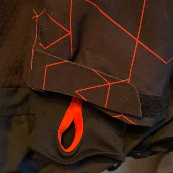 Salomon Ski Jacket - Picture 9 of 11